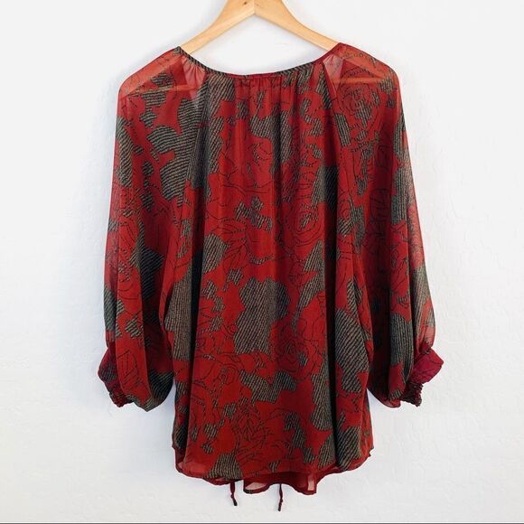 Black Rain boho peasant top in dark red and black rose print size medium - Picture 2 of 6